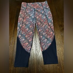 Athleta  cropped leggings. Women’s size Medium